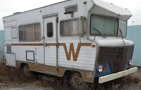 Shotgun Willy Winnebago