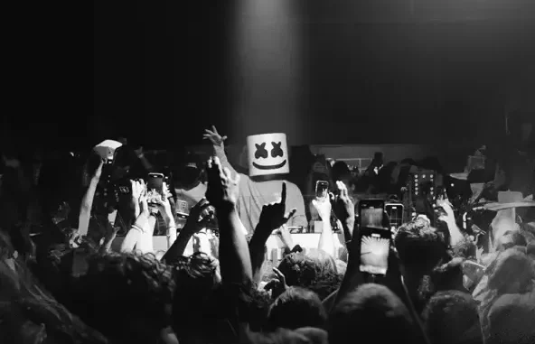 Marshmello The R♾️ts